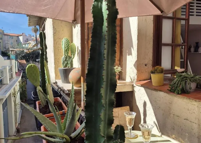 Le Cosy Antibois - Proche Marche Provencal אנטיב