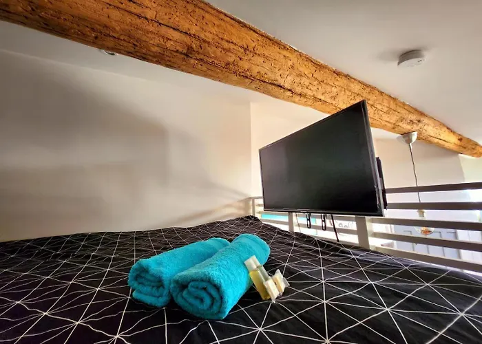 Le Cosy Antibois - Proche Marche Provencal דירה *