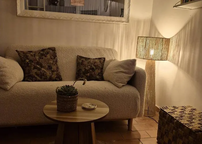 Le Cosy Antibois - Proche Marche Provencal דירה